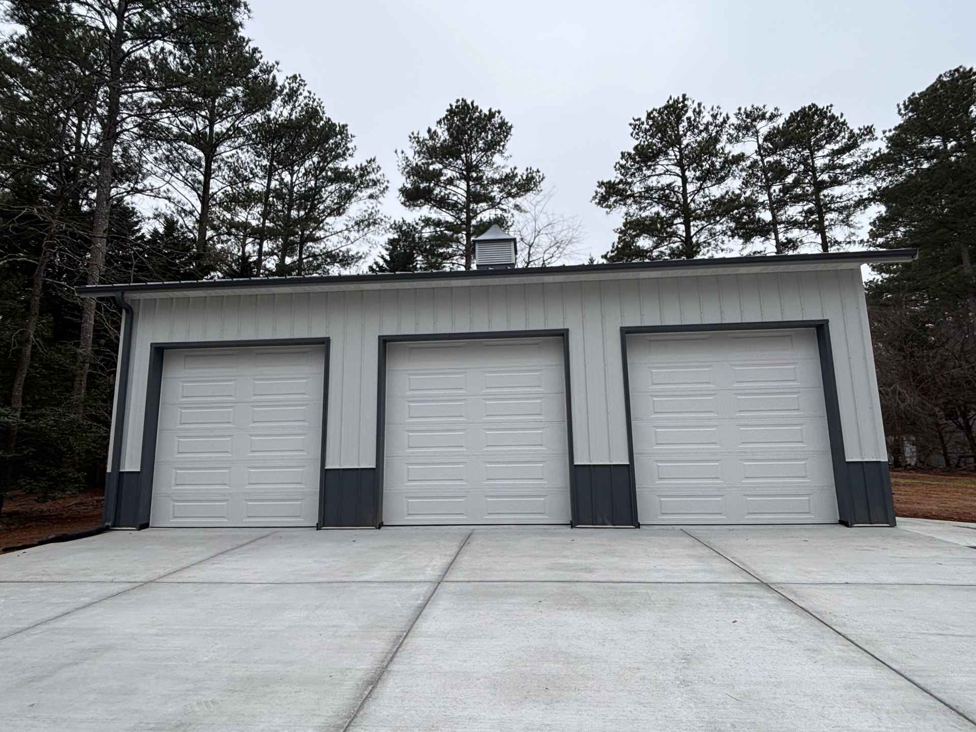 Three-bay exterior install